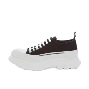 Alexander McQueen Tread Slick 繫帶休閒鞋黑色/白色