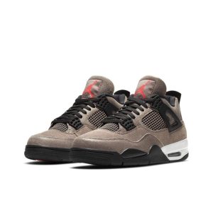 Air Jordan 4 Taupe Haze 黑色/棕色/摩卡