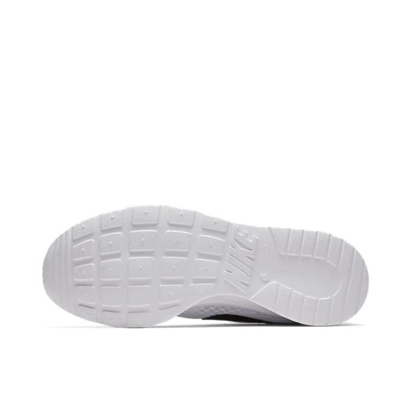 Nike Tanjun 白黑：圖片 2