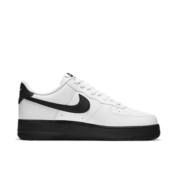 Nike Air Force 1 白黑：圖片 5
