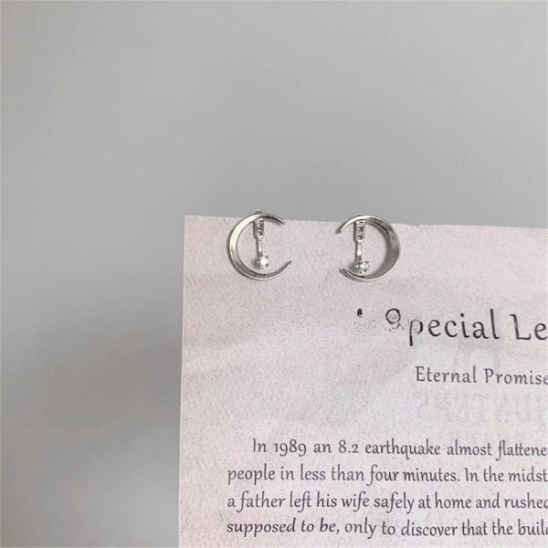精緻月牙耳環女新品爆款小眾設計月亮耳環高級感冷淡風耳飾品：圖片 4