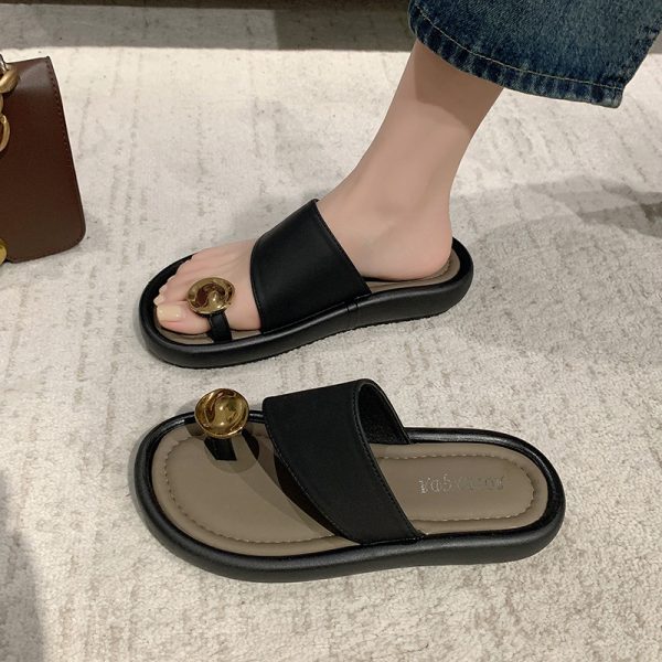 法式套趾水鑽涼拖鞋女夏外穿2025年新款仙女風配裙子平底羅馬沙灘鞋：圖片 6