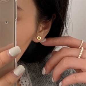 s925純銀豬鼻耳環女高級感百搭簡約小眾設計鏤空精緻耳骨釘耳飾