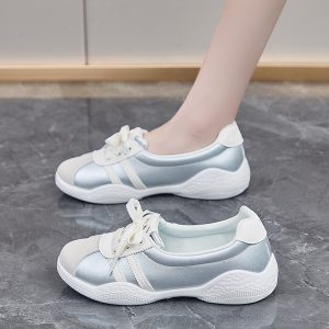 透氣厚底小白鞋女2025新款春季秋季軟底爆款百搭學生運動休閒板鞋子
