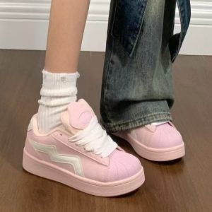 貝殼頭麵包鞋女ins潮2025春季新款百搭學生小白鞋休閒運動板鞋子