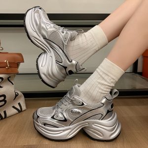 厚底老爹鞋女2025春秋季新款百搭網面透氣銀色內增高休閒運動鞋子