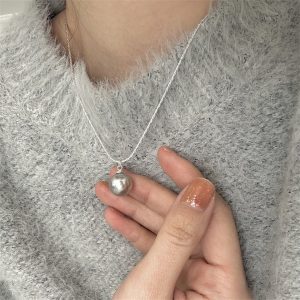 白色灰色正圓珍珠項鍊女極簡風時尚小眾設計輕奢高級感精緻鎖骨鏈