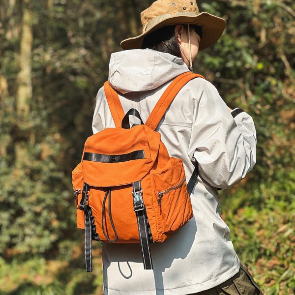輕便旅行小背包女運動爬山雙肩包男新款潮流時尚百搭休閒學生書包：圖片 2