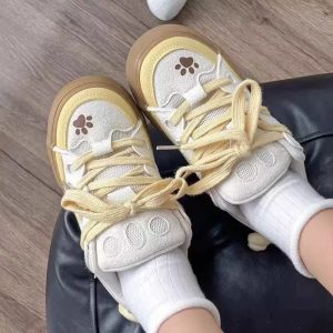 小眾厚底板鞋女2025春季新款網面透氣休閒運動鞋百搭學生麵包鞋子