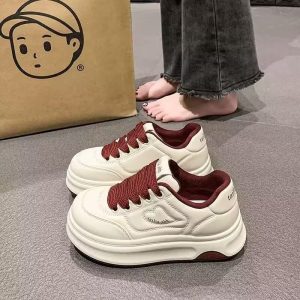 爆款麵包鞋女2025年新款厚底百搭超火小白鞋軟底增高休閒運動板鞋
