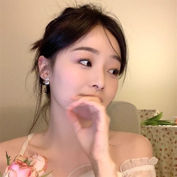 韓國榛石愛心耳環女甜酷ins風小眾設計高級感輕奢波蘭感耳飾：圖片 3