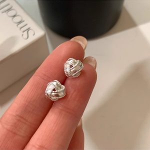 輕奢百搭毛線球耳環女2025時尚簡約耳環小眾設計高級感耳飾