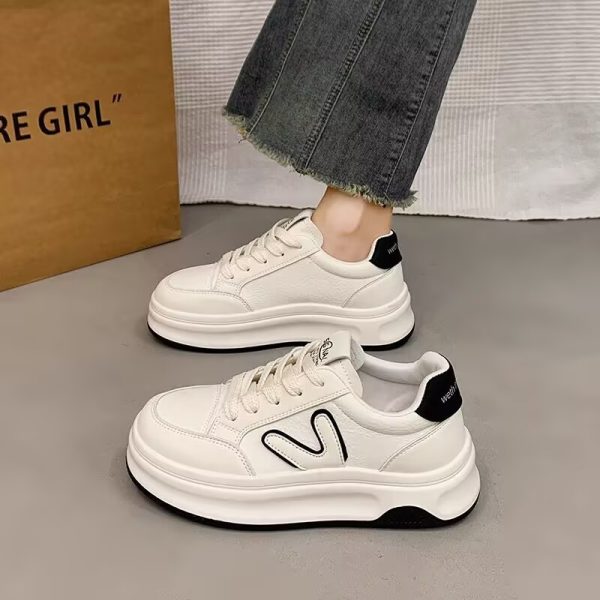 厚底增高小白鞋女2025春季新款百搭學生休閒運動板鞋軟底麵包鞋子：圖片 7