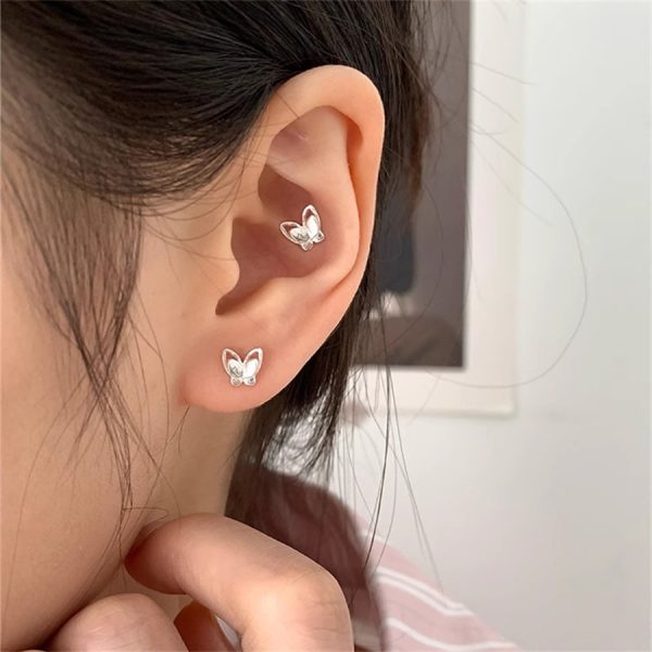 迷你立體蝴蝶耳環女日常精緻耳骨釘小眾高級感耳環飾品：圖片 4