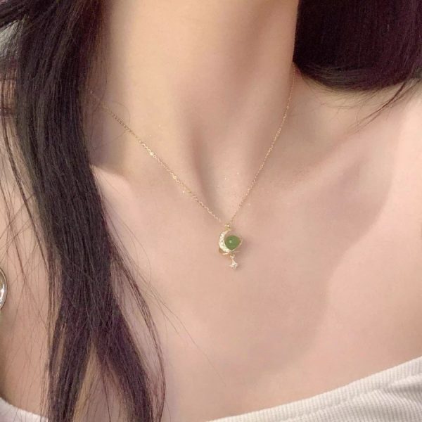 和田玉星月項鍊女輕奢感高級感星星月亮鋯石鎖骨鏈圍繞行星頸鏈：圖片 3