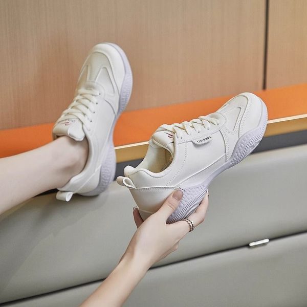 厚底小白鞋女2025春秋新款爆款休閒運動鞋ins超火小眾百搭板鞋：圖片 6