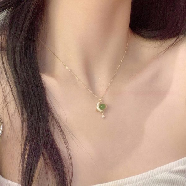 和田玉星月項鍊女輕奢感高級感星星月亮鋯石鎖骨鏈圍繞行星頸鏈：圖片 6