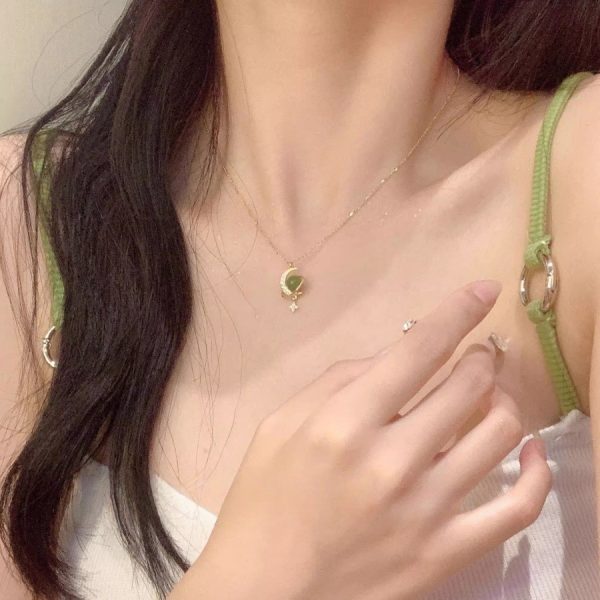 和田玉星月項鍊女輕奢感高級感星星月亮鋯石鎖骨鏈圍繞行星頸鏈：圖片 2