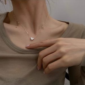 韓國愛心吊墜項鍊女氣質簡約冷淡風鎖骨鏈小眾高級感頸鍊時尚