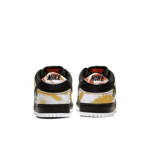 Nike SB Dunk Low Pro QS "Roswell Raygun" 黑紮染外星人男女同款：圖片 3