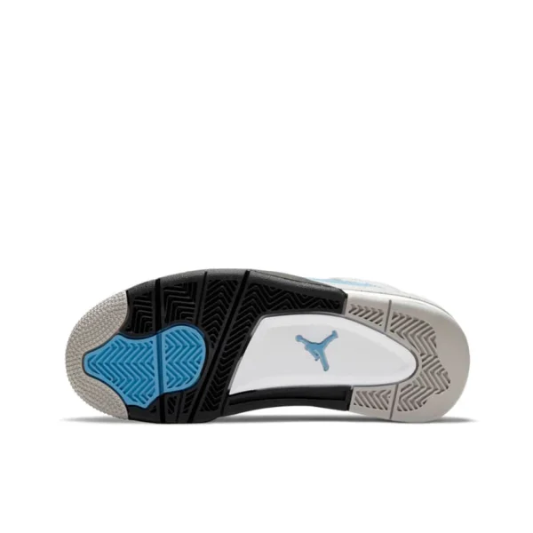 Air Jordan 4 University Blue 大學藍：圖片 4