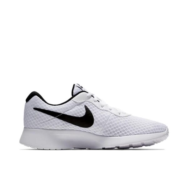Nike Tanjun 白黑：圖片 5